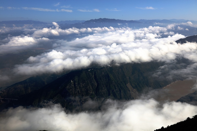 图9：长江大三峡  云怒失涛声   唐探峰摄