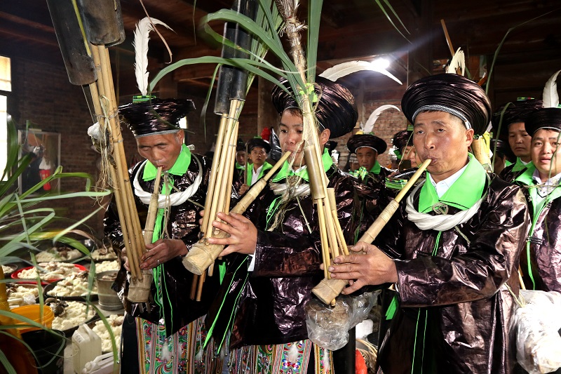 祭祀活动  龙忠成供图 (3)