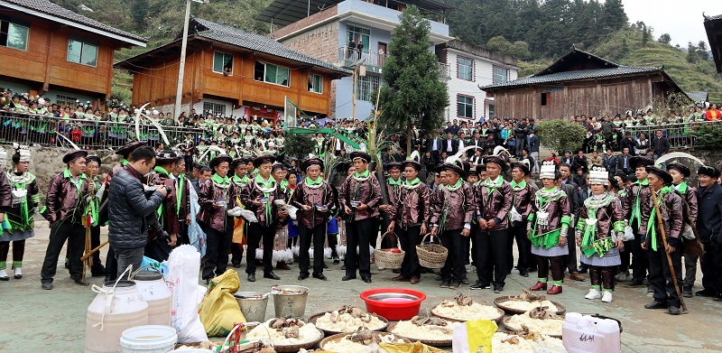 祭祀活动  龙忠成供图 (4)