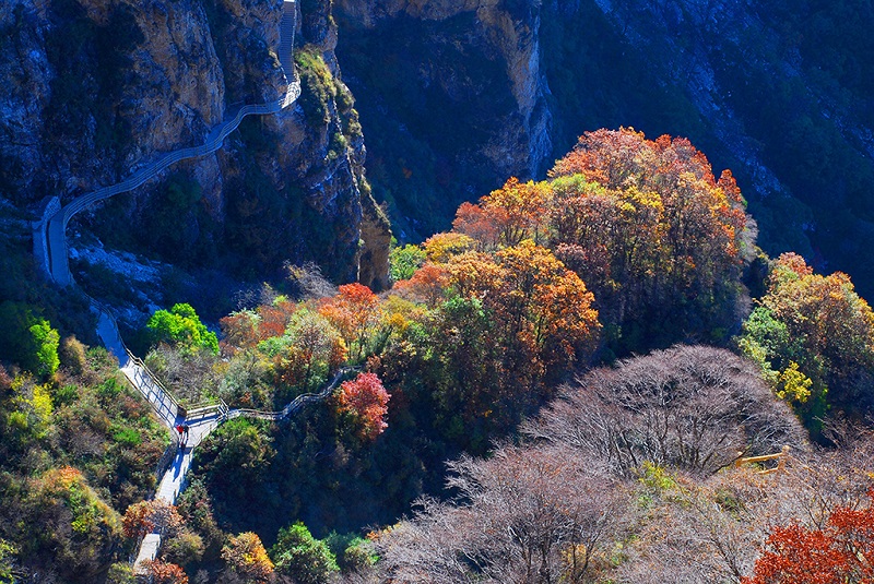 北京白石山登山赏秋